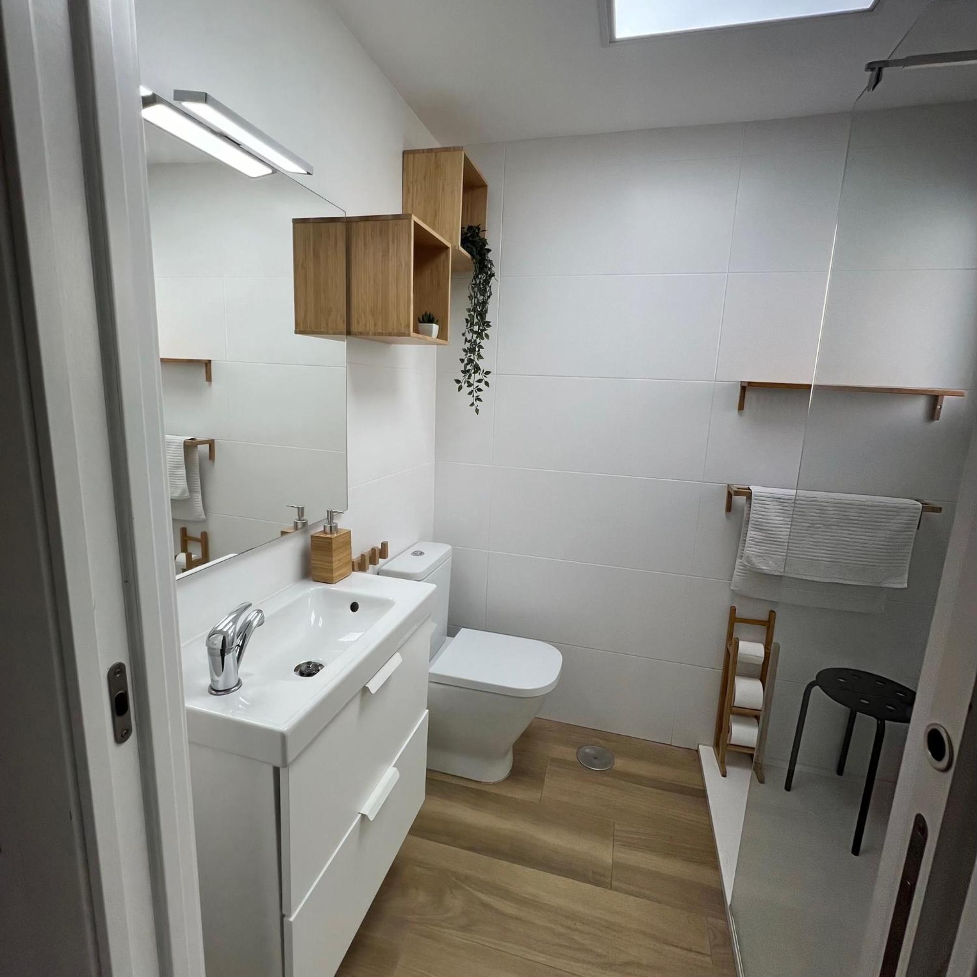Holiday Studio By Meatina ตอร์เรโมลิโนส ภายนอก รูปภาพ